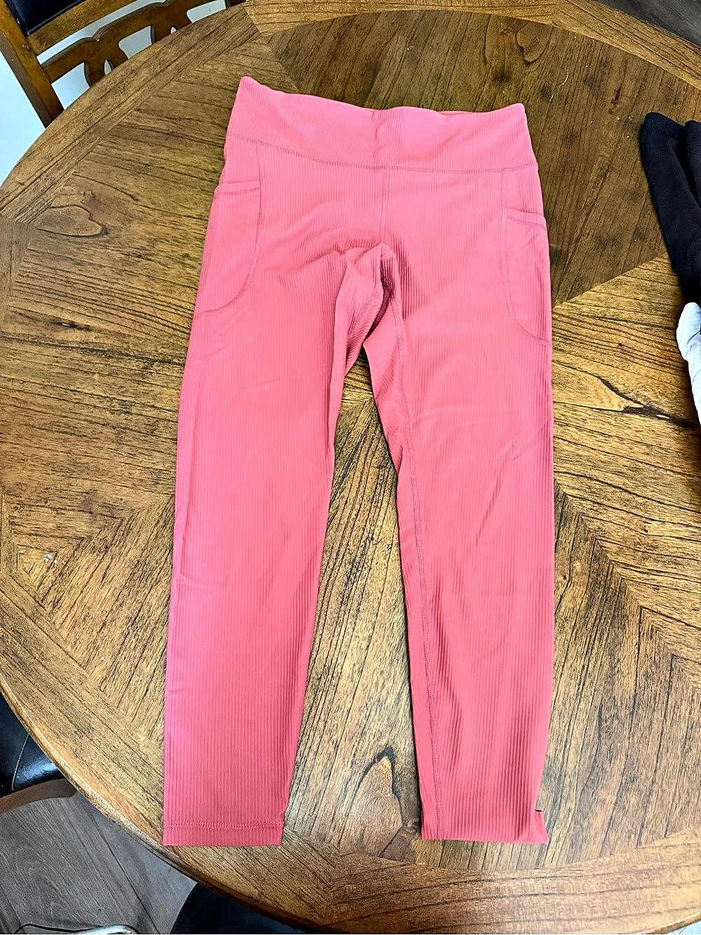 Old Navy High-Waisted PowerSoft Ribbed Pocket Leggings Pink Large